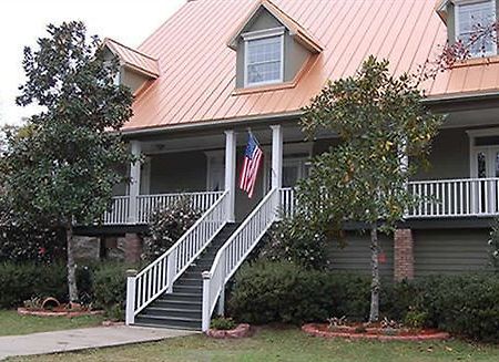 Tux Creek Inn Biloxi Bagian luar foto